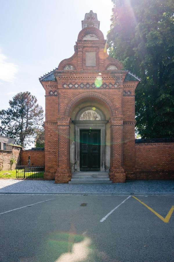 Penzion Alenka Valtice Exterior photo